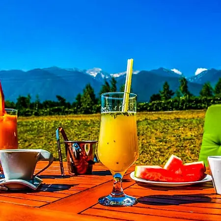 شقة Luxurious Amidst Majestic Mountains *